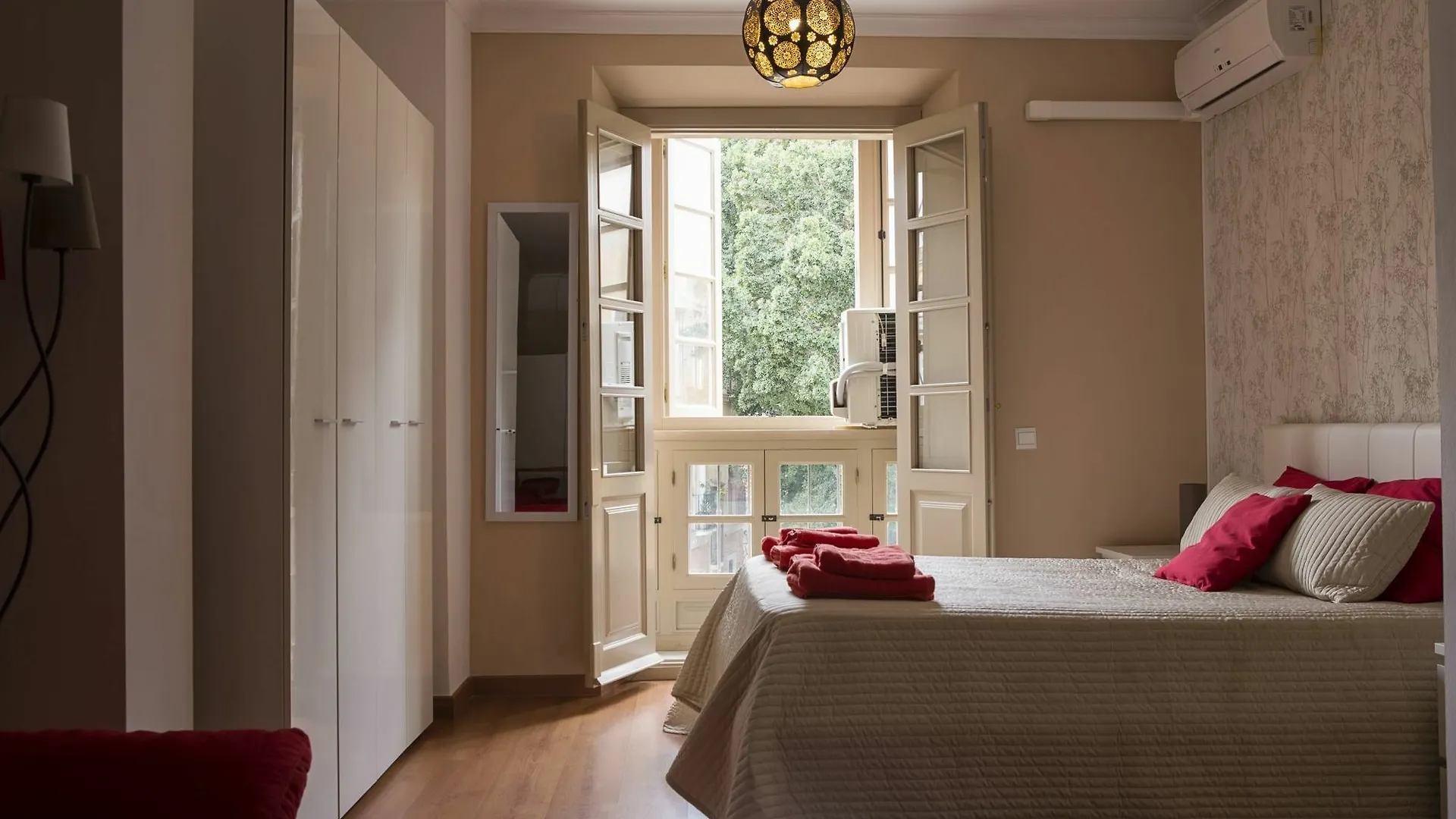 Apartment Suncity Loft Carreteria Malaga