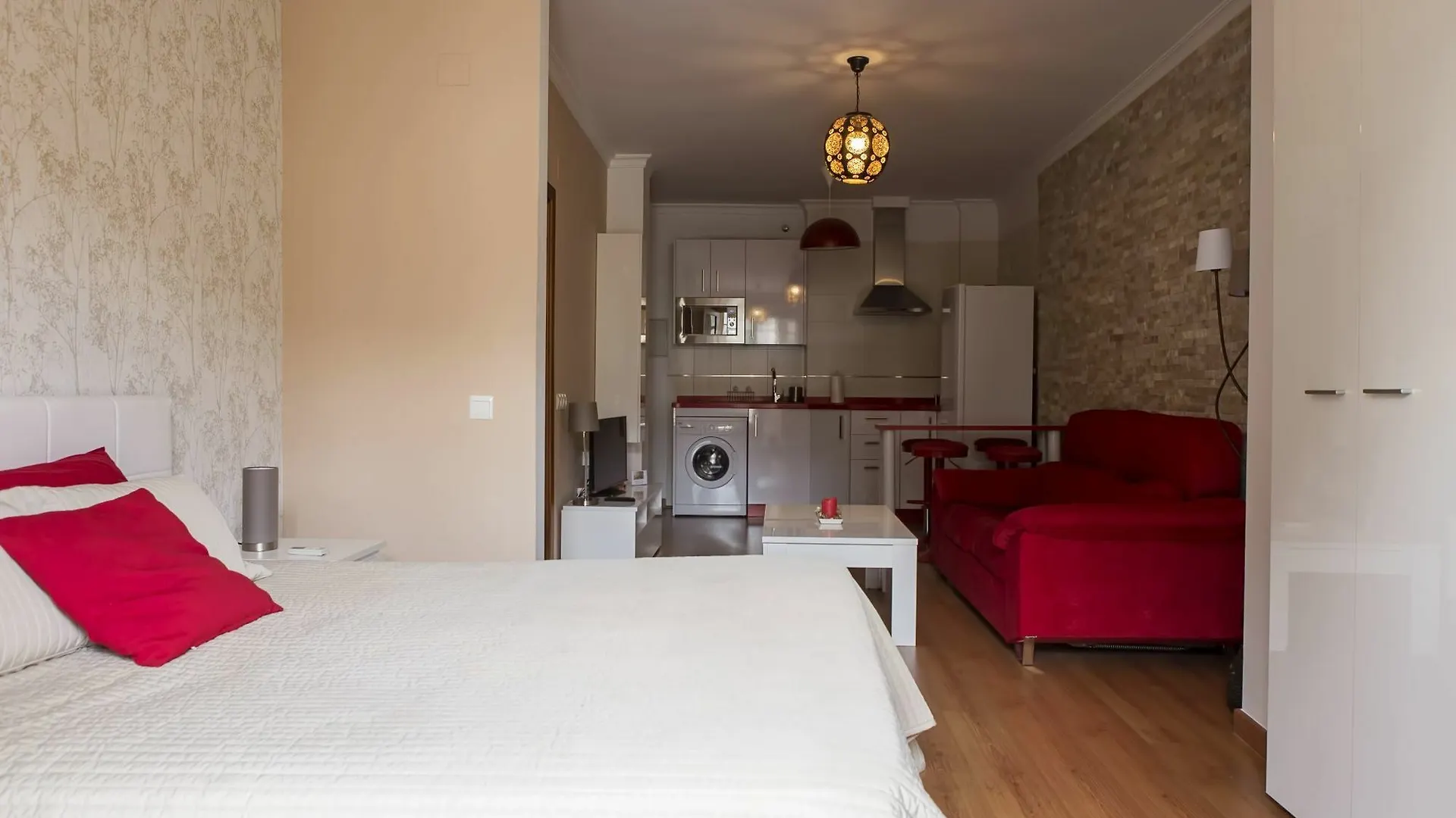 Suncity Loft Carreteria Málaga 0*,